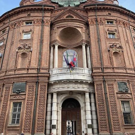 Zen Apartment Located In Turin Pre Hill Εξωτερικό φωτογραφία